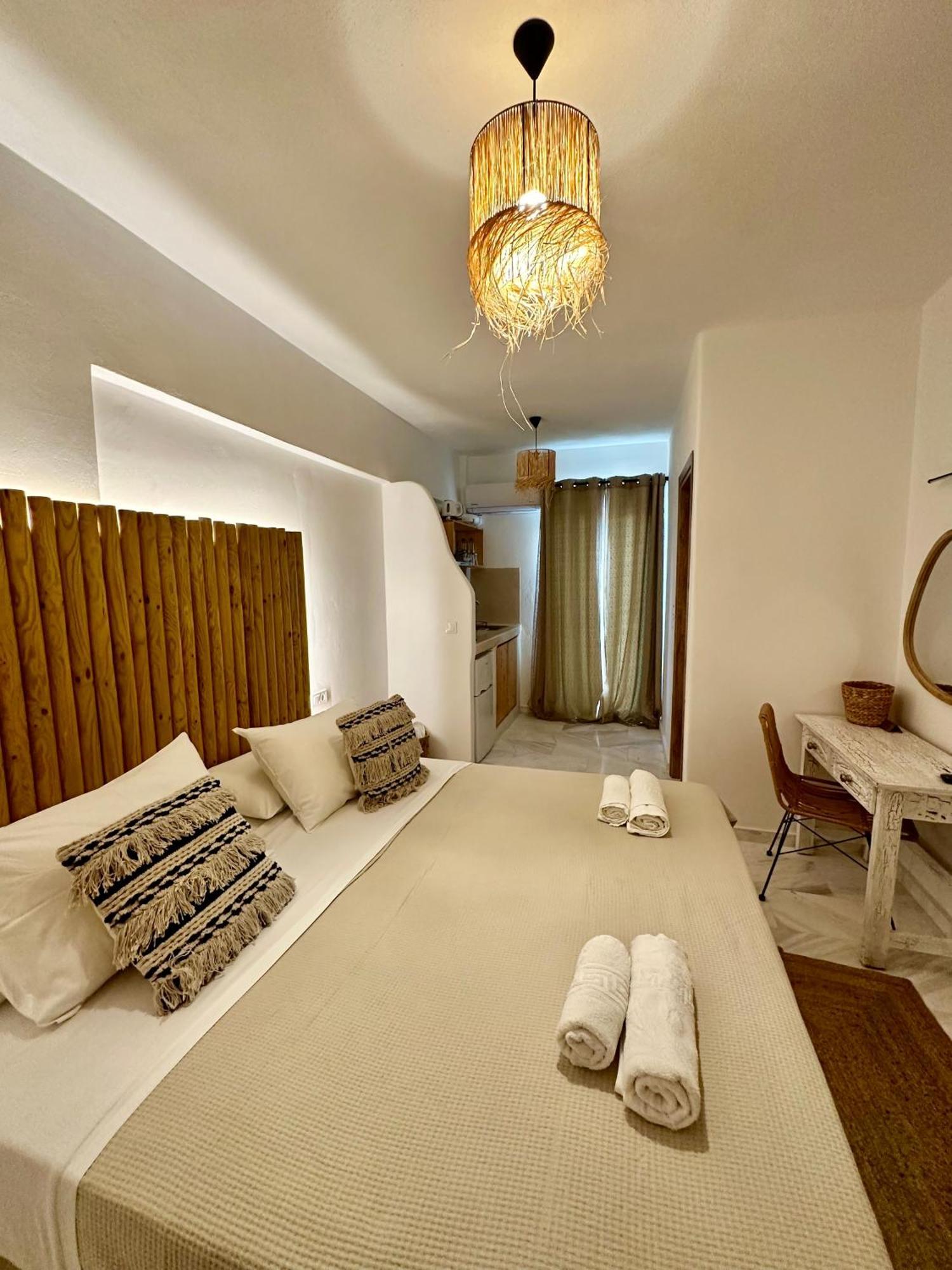 Athina Rooms - Lounge Apartments Páros Exterior foto