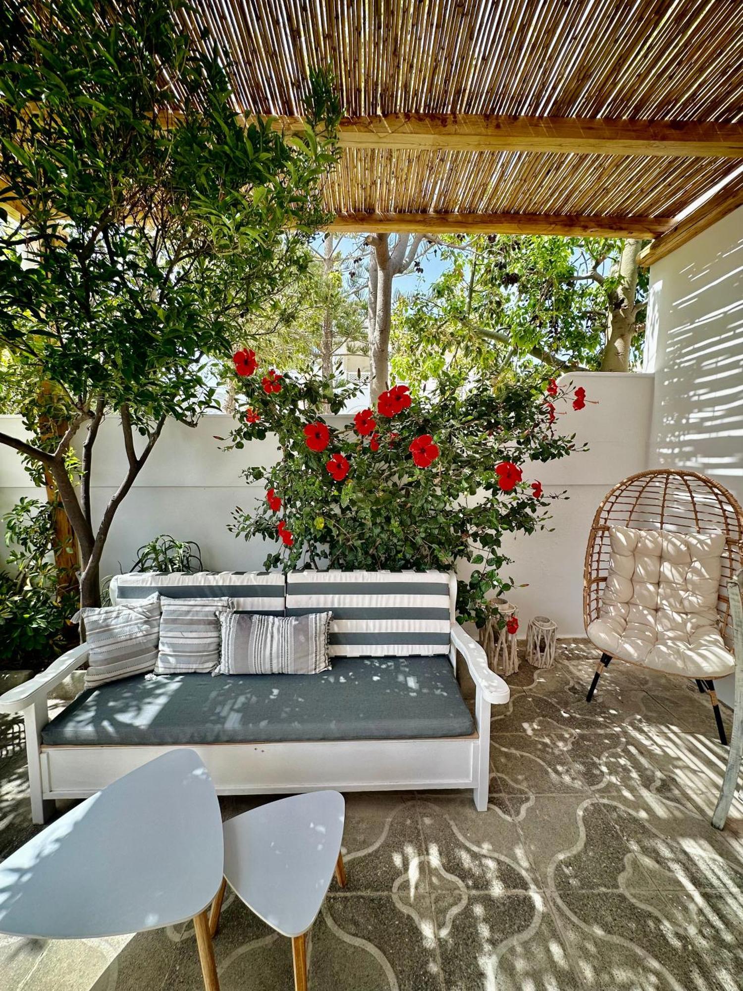 Athina Rooms - Lounge Apartments Páros Exterior foto